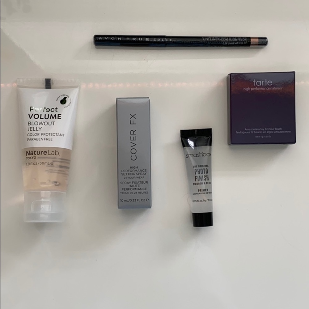Makeup bundle